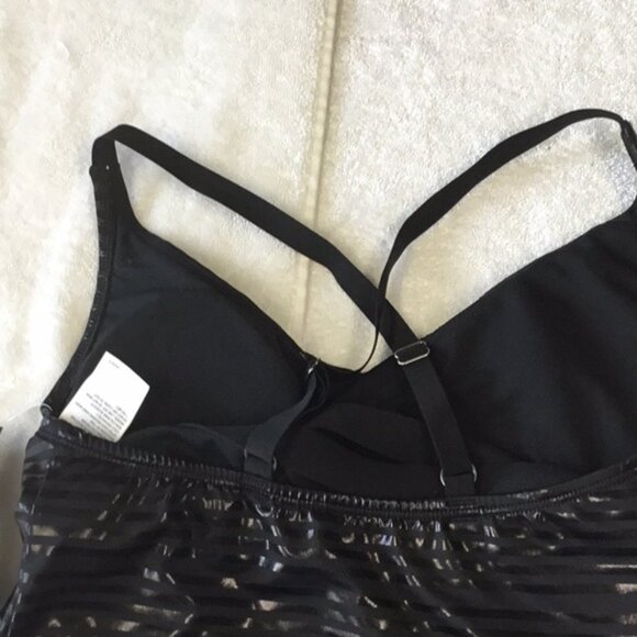 Nike Women's 6:1 Shine Stripe Cross-Back Tankini NWT I Size Sm - Picture 4 of 5